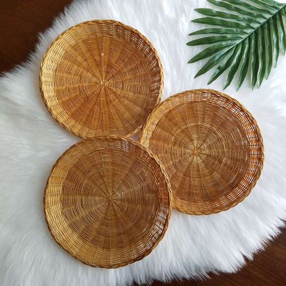 Vintage Boho Straw Plates (3 pc) - Picture 16 of 16